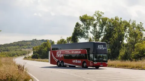 KLR Bus. Фото компанії