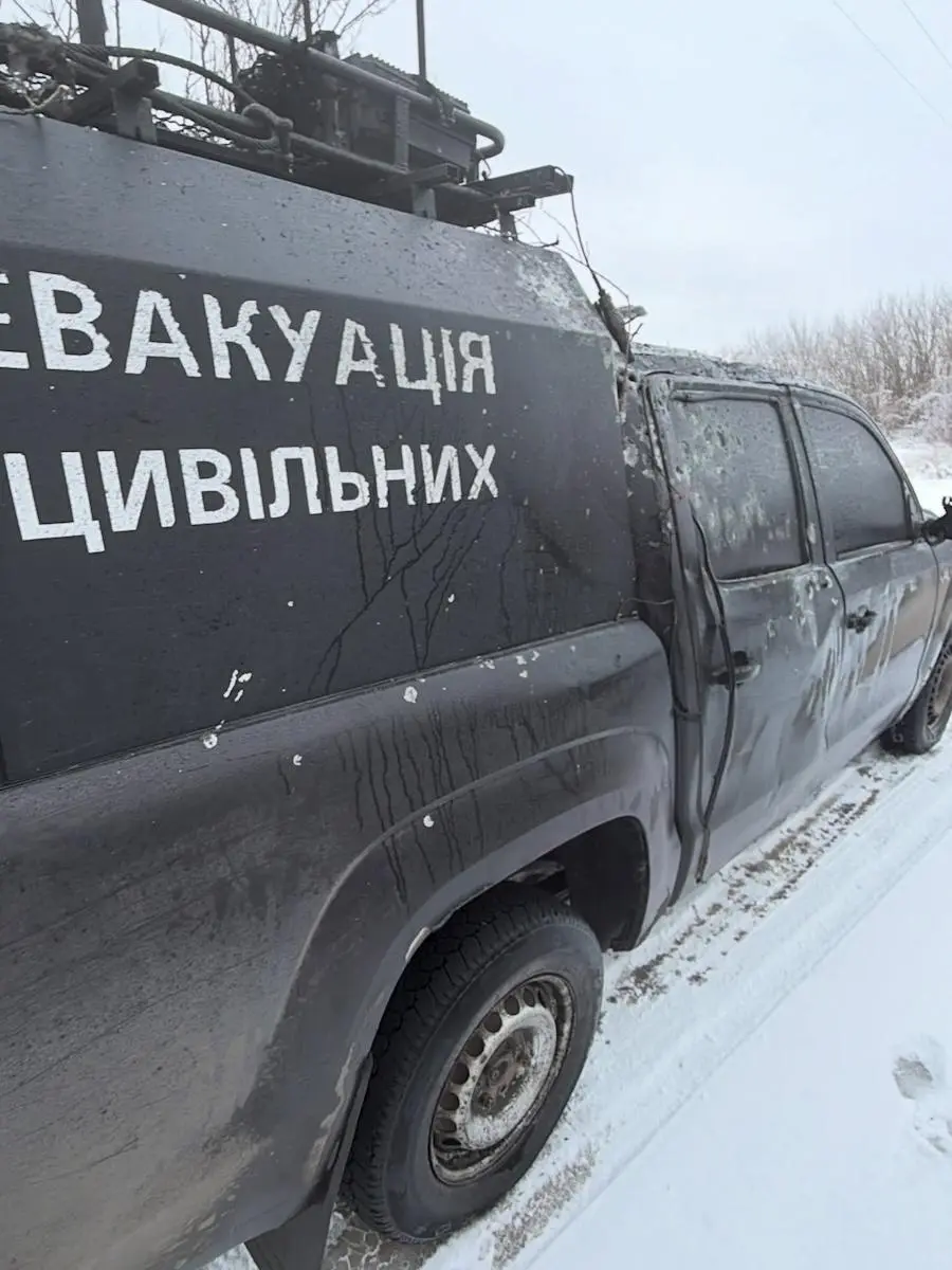 Авто Дениса Христова после удара российского БПЛА. Фото: facebook.com/denis.khrystov.