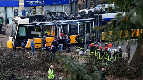 Авария с трамваем в Милане