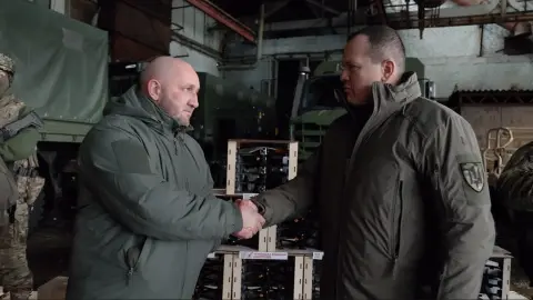 "Украинская команда" передала бойцам спецподразделения ГУР "Артан" очередную партию FPV-дронов, - Палатный