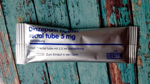 Diazepam Desitin для ректального применения. Фото: facebook/Noralissenzephalie