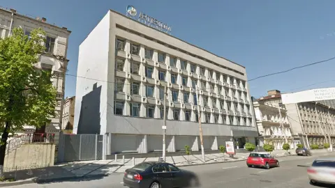 Здание Київмедпрепарату в Киеве. Фото: Google Maps
