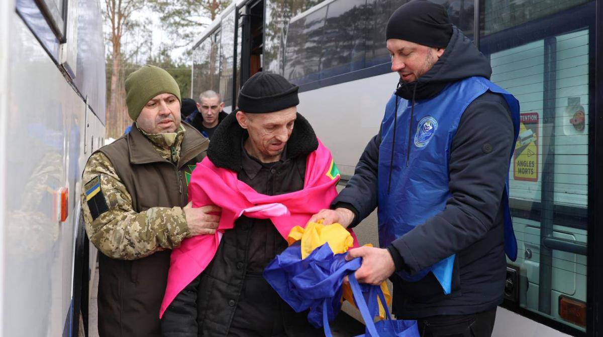 Обмін полоненими 6 березня 2026. Фото: Telegram/Zelenskiy / Official