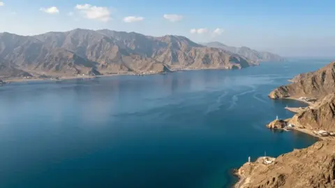 Ормузский пролив.