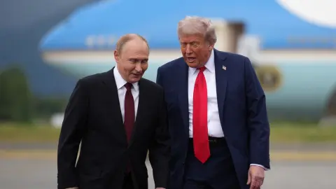 Президент США Дональд Трамп отклонил предложение Владимира Путина. Фото: WH/Pool
