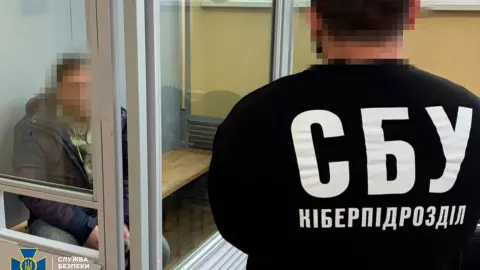 На Харьковщине задержали информатора РФ. Фото: Служба безопасности