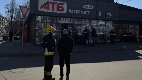 В Чернигове в супермаркете "АТБ" взорвался неизвестный предмет