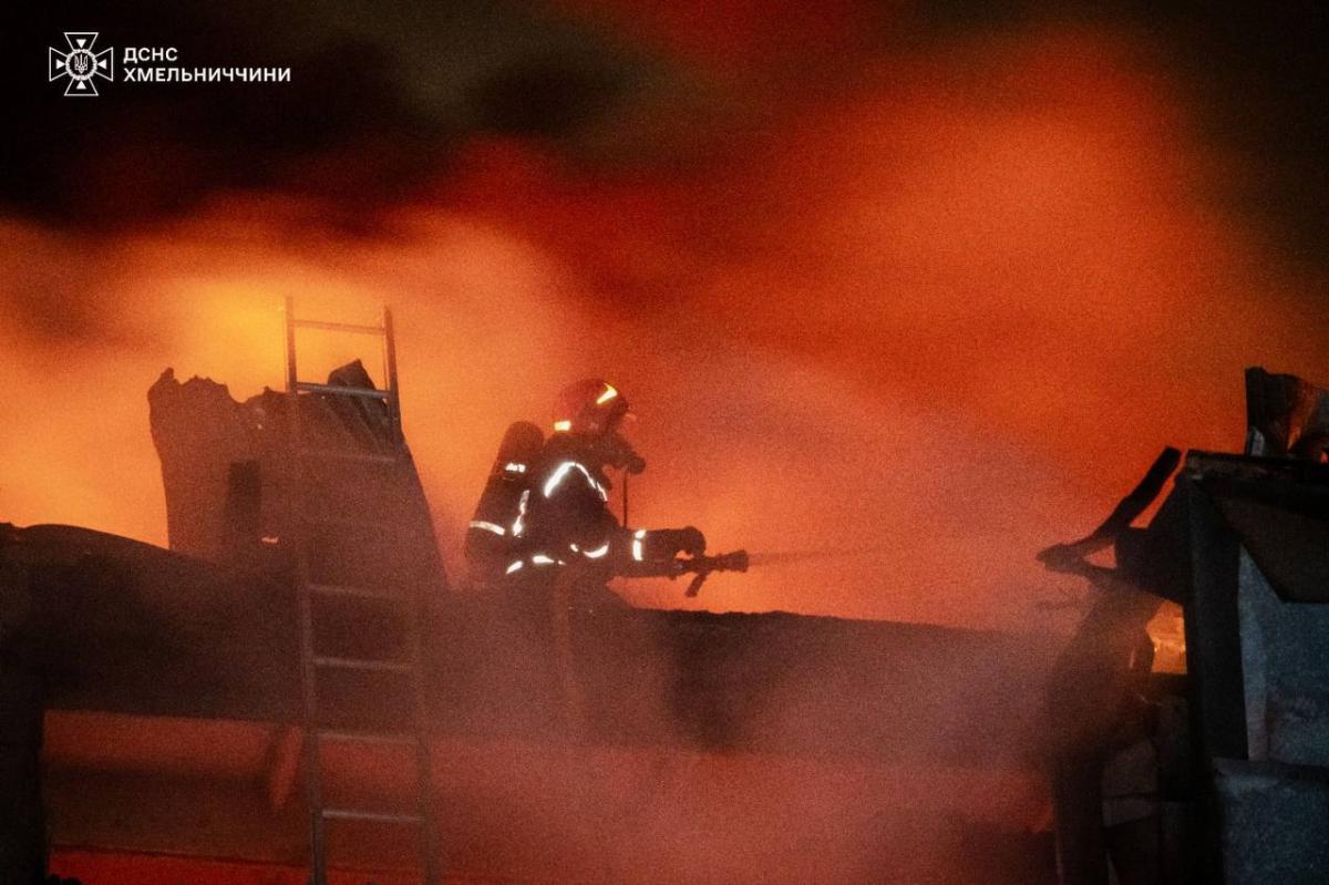 Elimination of the consequences of the russian attack. Photo: State Emergency Service
