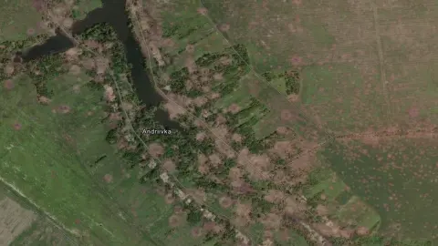 Спутниковый снимок села Андреевка Сумской области. Фото: t.me/karta2402.