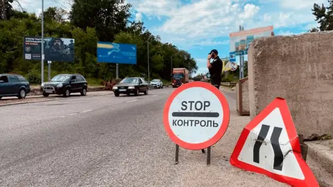 Блокпост ТЦК. Фото: Суспільне