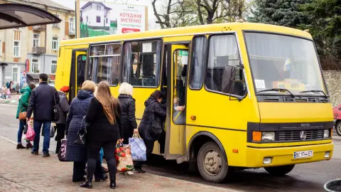 Важнее подготовиться к зиме, а не увеличивать дотации на проезд, – эксперт объяснил, почему проезд в городах подорожает