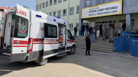 Учебное заведение в Турции, где произошла стрельба. Фото: CNN