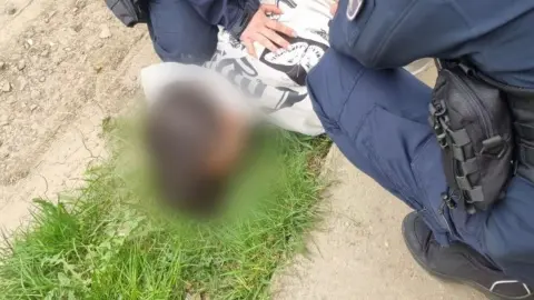 Задержание подозреваемого. Фото: Национальная полиция Украины