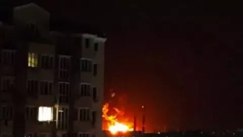 Drones attacked an oil depot in Sevastopol. Photo: screenshot from Telegram/Exilenova+ video.