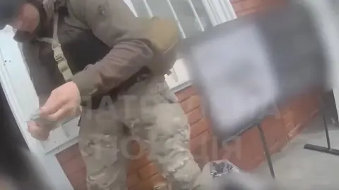Помощь раненым. Херсон. Фото: скриншот видео