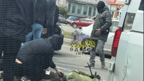 Задержание ТЦК. Фото: скриншот видео