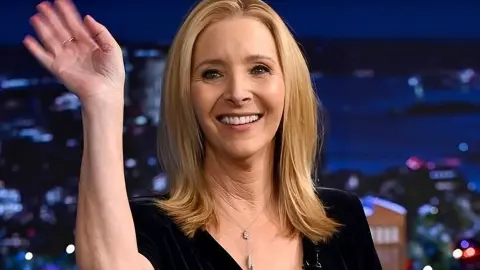 Лиза Кудроу. Фото: instagram/lisakudrow