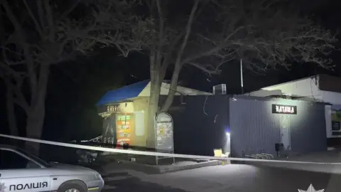Бойцов батальона "Волки Да Винчи" подозревают в избиении мужчины. Фото: Полиция Днепропетровской области