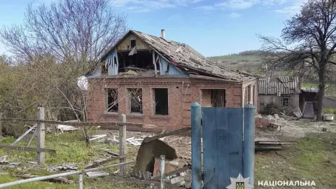 Последствия обстрелов в Донецкой области. Фото: Нацполиция