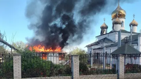 Последствия атаки РФ. Фото: Запорожская областная военная прокуратура