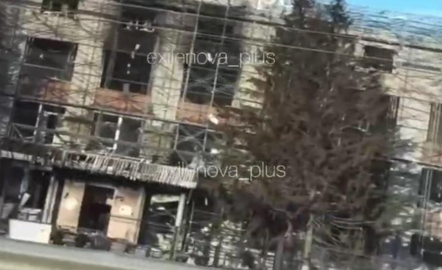 Будівля заводу 
