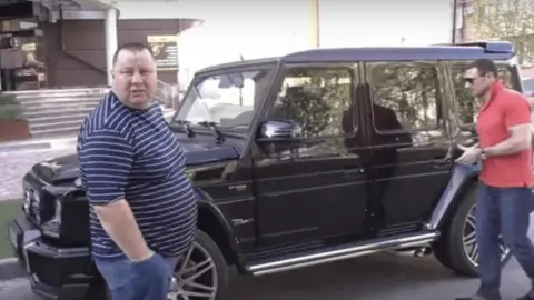 Полтавский авторитет "Саша Браслет" уничтожает инфраструктуру ВСУ и запугивает бизнес, - расследование СМИ
