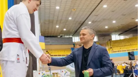 Василий Костюк поддерживает детское каратэ: резервная сборная Украины завоевала 13 наград в Софии
