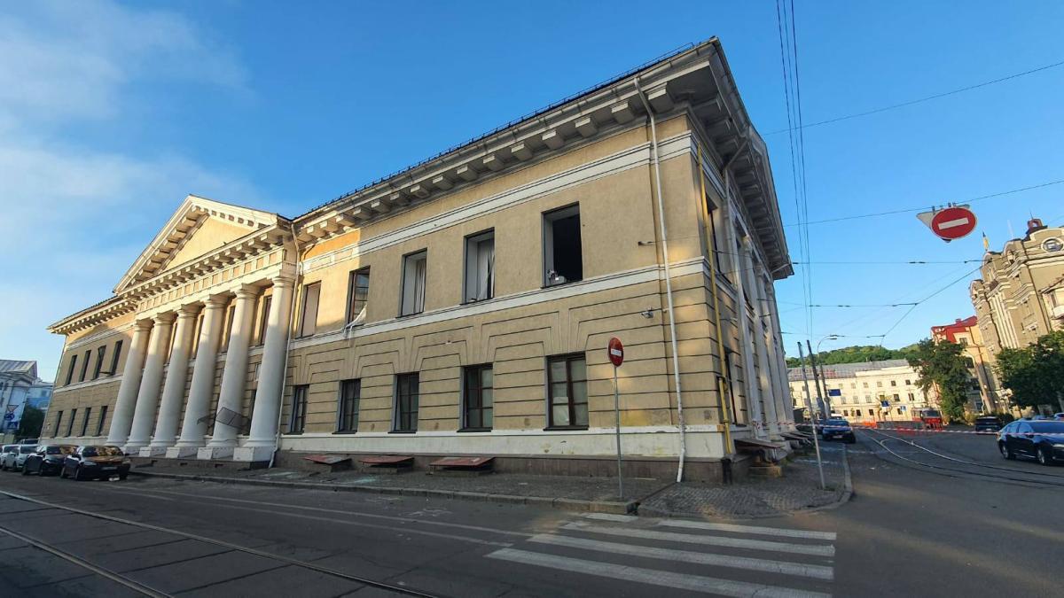 Удар по Подолу. Фото: ДІАЗ Стародавній Київ / facebook
