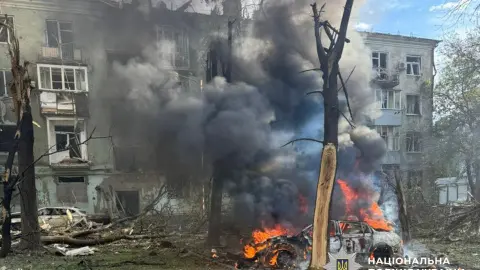Последствия обстрелов в Донецкой области. Фото: Нацполиция