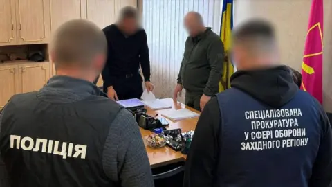 Реестр "Оберег" и служебные данные о мобилизации использовали для внесения фиктивных записей о военнообязанных в двух регионах. Фото: ОГП