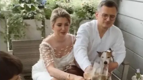 Дмитро Кулеба, Світлана Павелецька. Фото: скріншот відео
