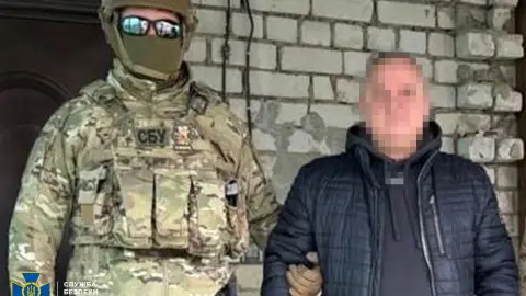  Затримання коригувальника. Фото: СБУ