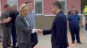 Яна Лантратова та Дмитро Лубінець. Кадр відео
