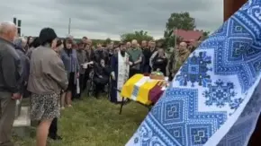 Поховання загиблого героя. Фото: скріншот відео