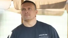 Олександр Усик. Фото: instagram/bronzebomber