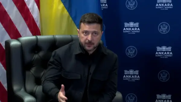 Zelenskyy explains to Trump that he would not travel to moscow because "there are lots of drones in air"