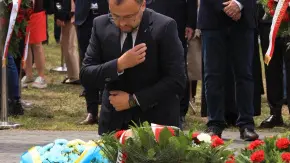 The Ukrainian Ambassador paid tribute to the victims of the Volhynia tragedy in Warsaw. Photo: Ukrainian Embassy in Poland