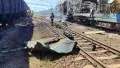 Наслідки російського авіа удару по залізниці. Фото: УЗ.