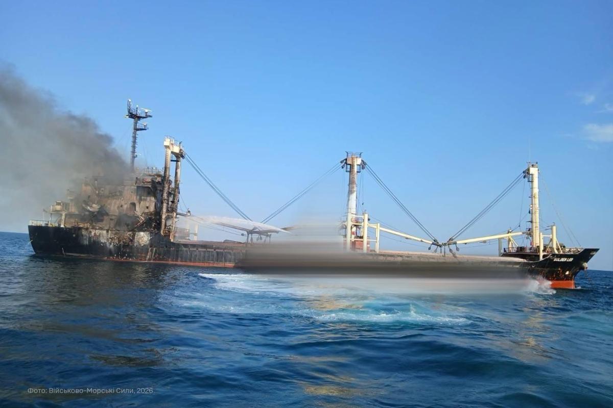 Наслідки атаки РФ. Фото: ВМС України