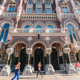 NBU: Number Of Cash Payments Falls By UAH 6.4 Billion