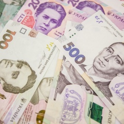 Cabinet Approves Average Annual Hryvnia Exchange Rate At 27 UAH/USD For 2020