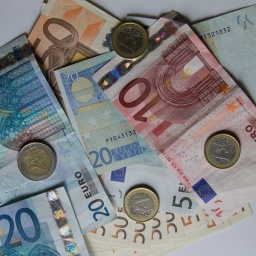 Ukraine Places Eurobonds For EUR 1.25 Billion