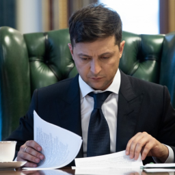 Zelenskyy Signs Law On Reduction Of Green Tariffs For SPPs With Capacity Of More Than 1 MW By 15%, For WPPs By 7.5% From July