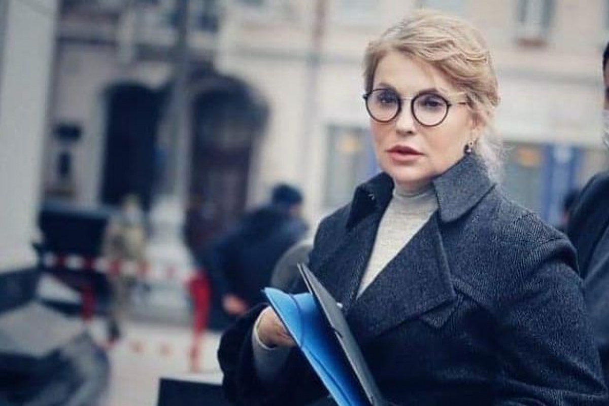 Тимошенко удивила новой прической - фото
