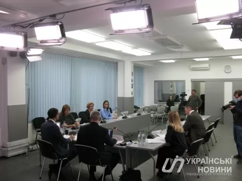 15.12.21 9:00 Круглий стіл: "Зелені закупівлі лісової продукції: стан і перспективи на внутрішньому ринку"