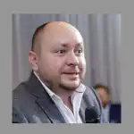 Денис Іванеско
