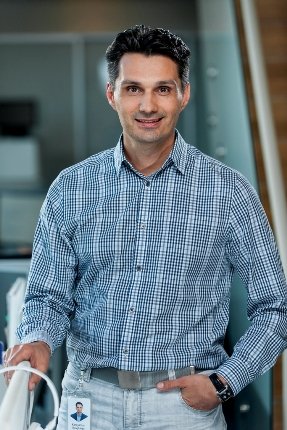 Константин Новицкий, коммерческий директор компании 
