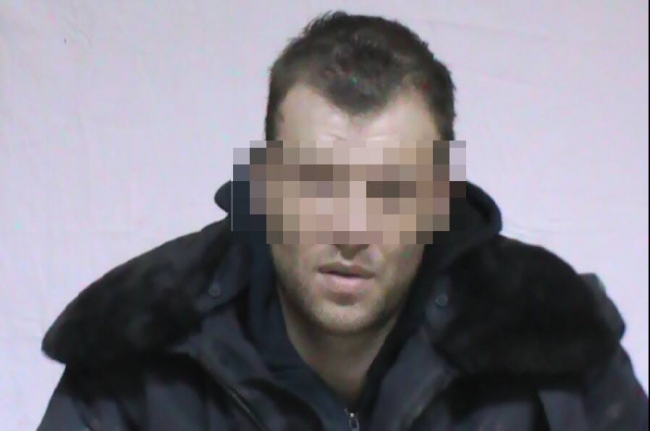 Указанный гражданин в январе текущего года в Белгороде (Россия) был завербован сотрудниками ФСБ и получил задание физического уничтожения Богданова.