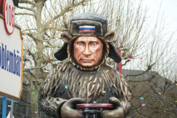 Путин стал одним из объектов сатиры на карнавале