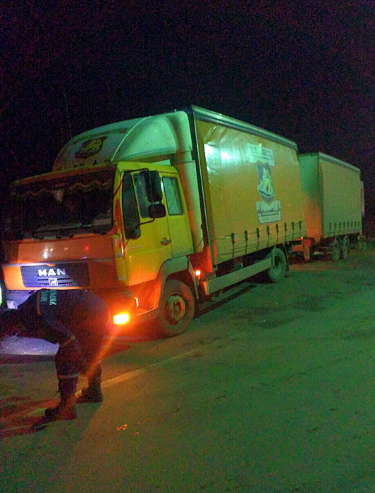 В Хусте перевернулся прицеп с ликеро-водочными изделиями